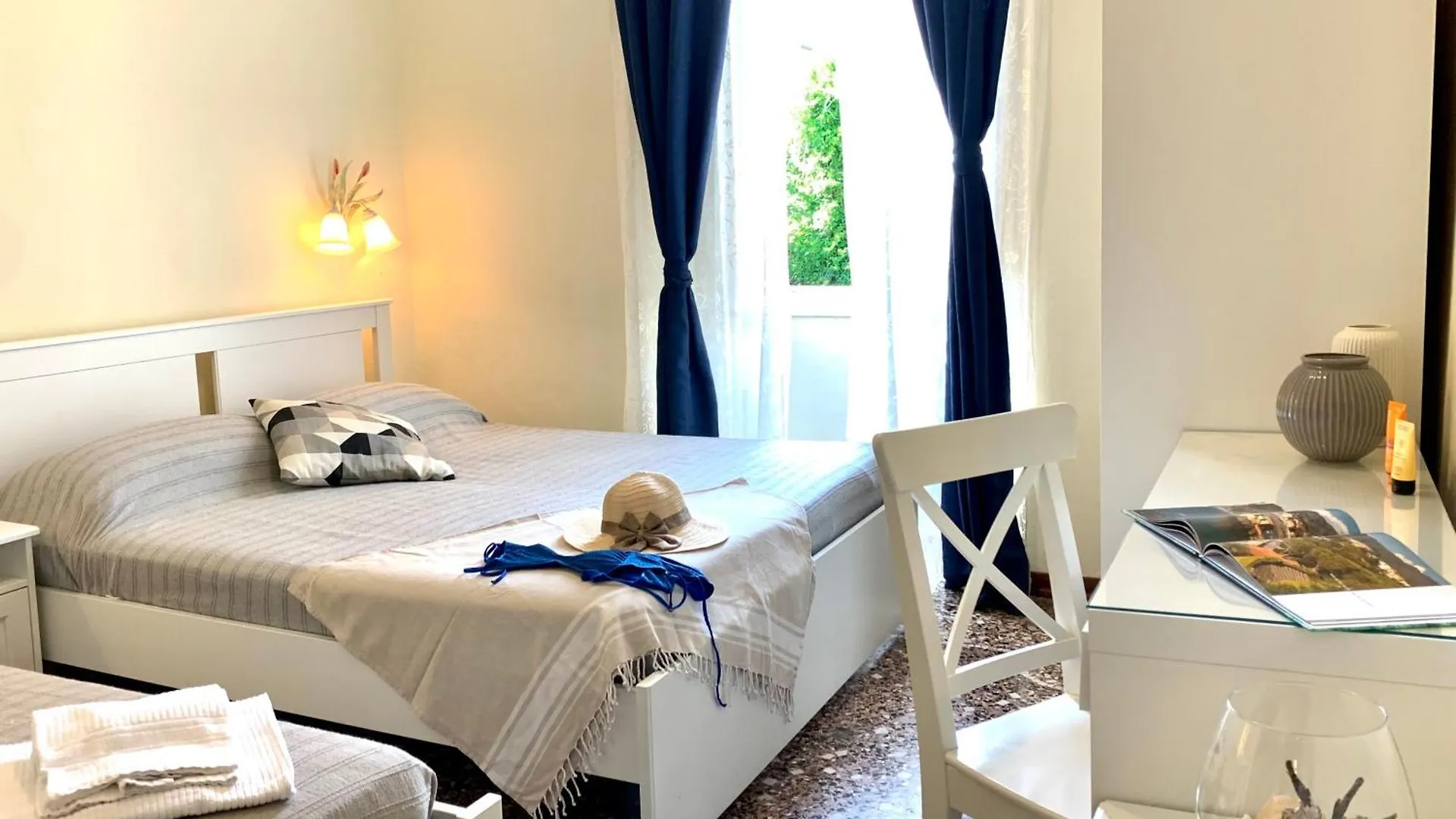 Hotel Baia Di Levanto